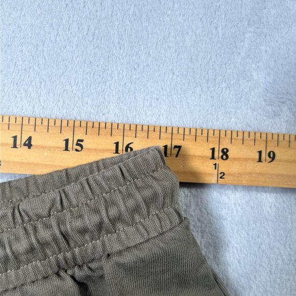 Gymshark Cargo Shorts Womens XL Olive Green Sweatshorts Gym Athletic Athleisure - Picture 9 of 11